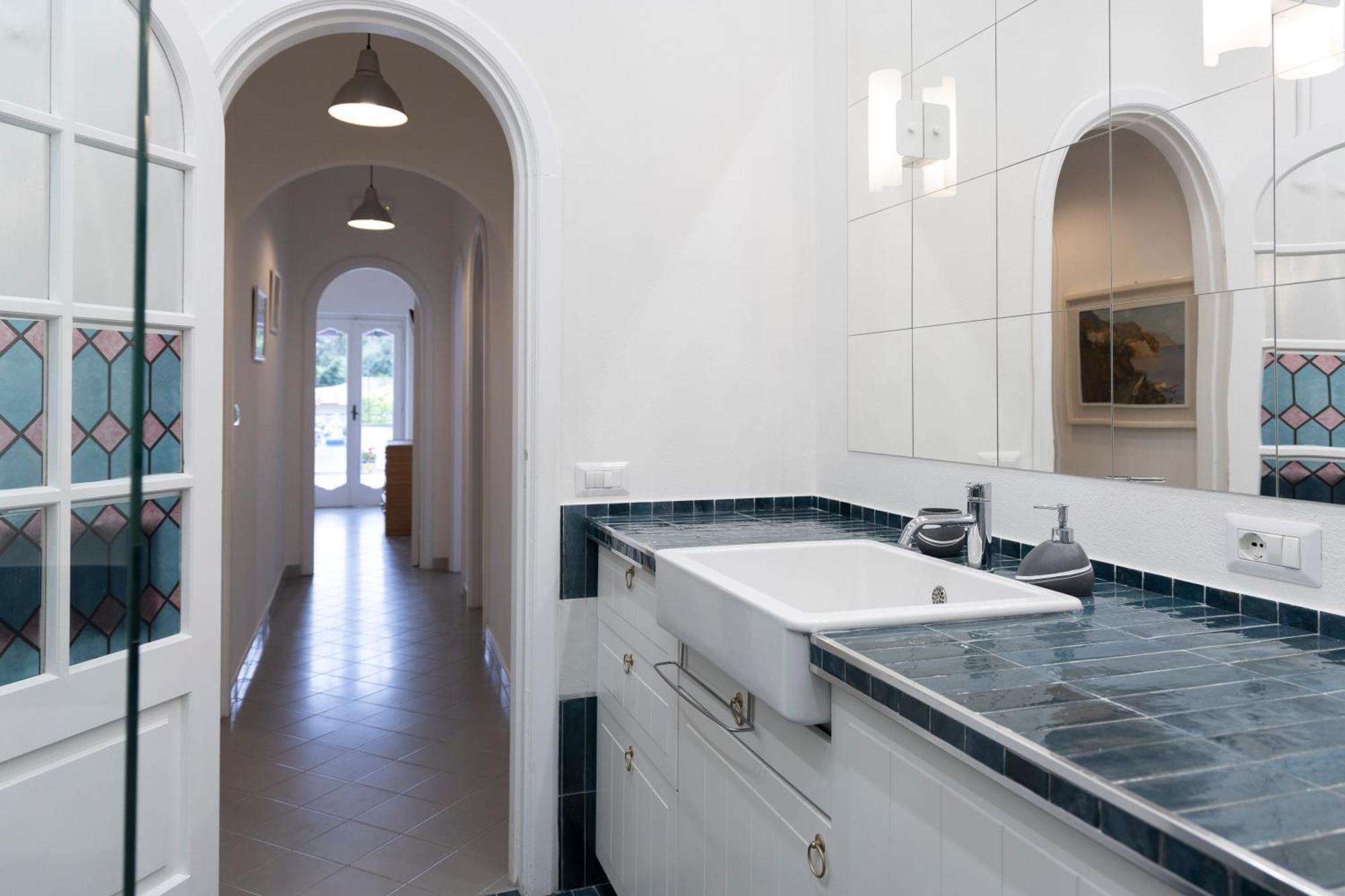 Casa Flavia Positano Center - 5 Minutes To Beach And 4 Air Conditioning 외부 사진
