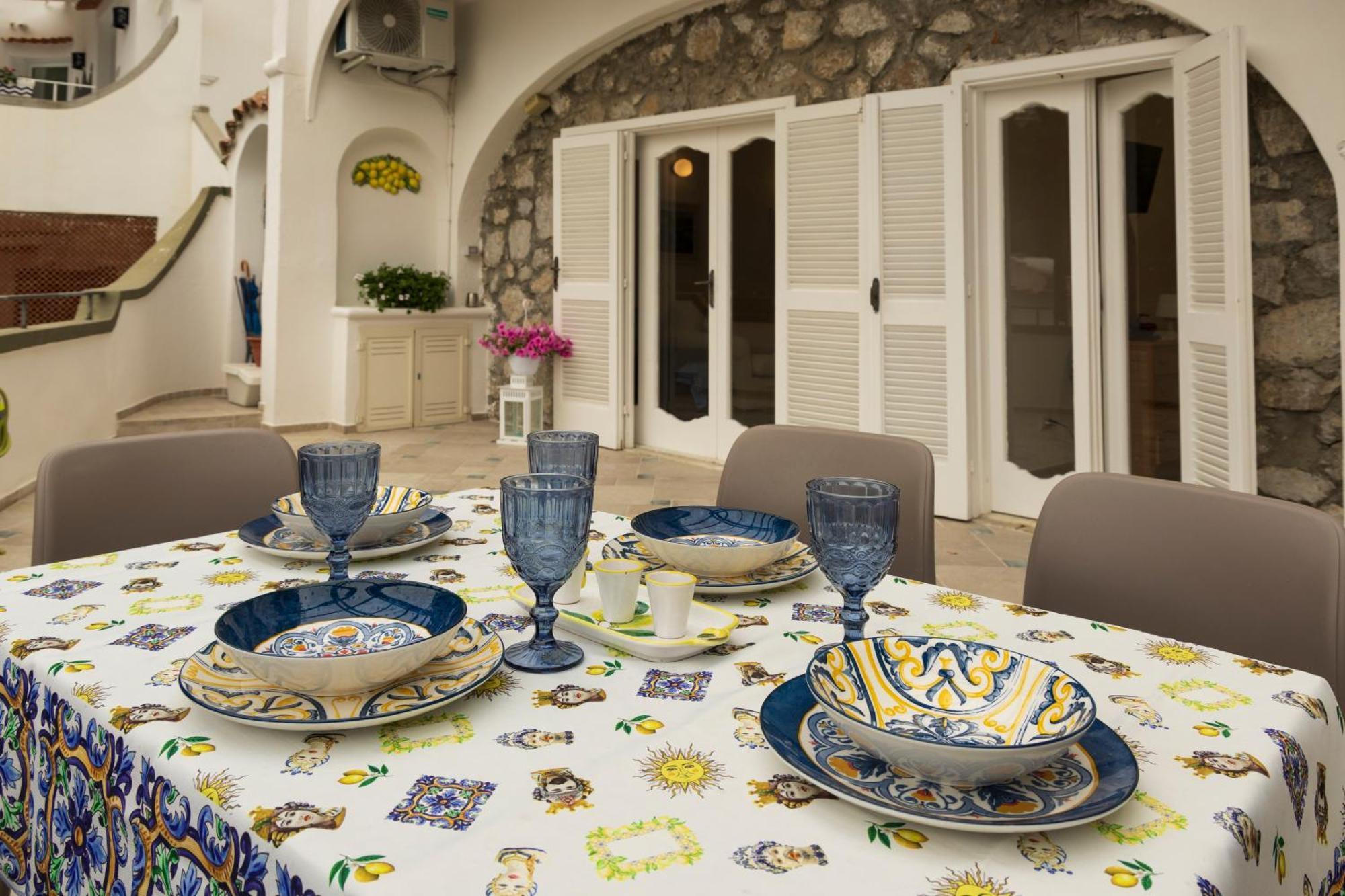 Casa Flavia Positano Center - 5 Minutes To Beach And 4 Air Conditioning 외부 사진